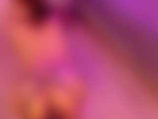 Live cam show with valenmoon1 - Public on hotwifechat.live | colombia
