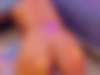 valenmoon1's Live Sex Cam Show