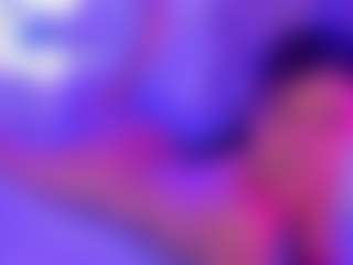 Live cam show with valenmoon1 - Average on Milfs Live