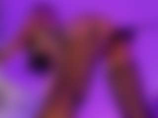 Live cam show with valenmoon1 - Average on TottyGirls