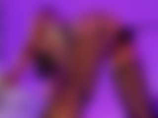 Live cam show with valenmoon1 - Facial Piercings on xDating