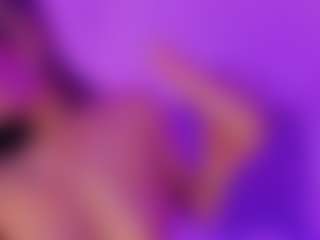 Live cam show with valenmoon1 - Oil on justonemore.cc