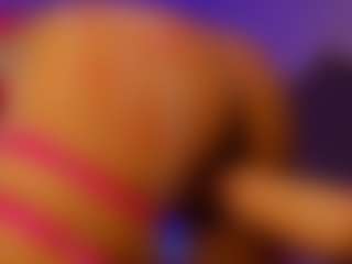 valenmoon1's Live Sex Cam Show