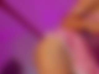 Live cam show with valenmoon1 - Squirt on Camsoda