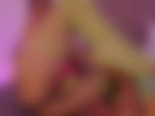 valenmoon1's Live Sex Cam Show