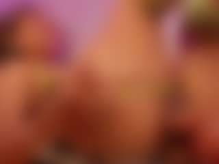 valenmoon1's Live Sex Cam Show