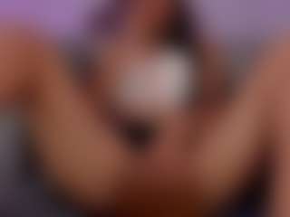 Live cam show with valenmoon1 - Trimmed Asian on Camsoda
