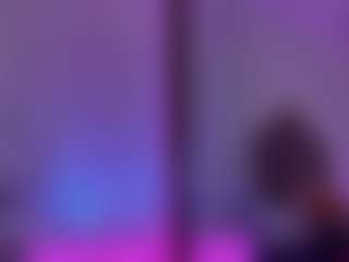 Live cam show with valenmoon1 - Bikini on Camsoda