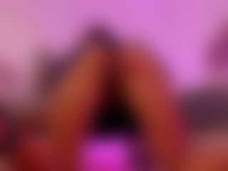 Live cam show with valenmoon1 - Ebony on sexylive.show | colombia