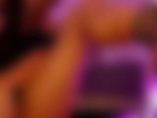 Live cam show with valenmoon1 - Squirt on ObeyMaria