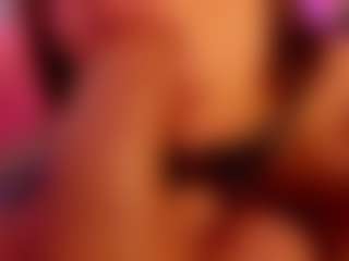 Live cam show with valenmoon1 - Brown Eyes Black on https://playwithruby.com