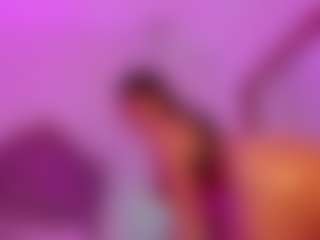 Live cam show with valenmoon1 - Bikini on CamwithHer
