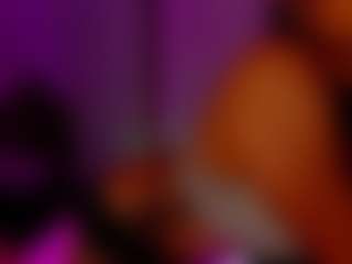 Live cam show with valenmoon1 - Bedroom Ebony on Camsoda
