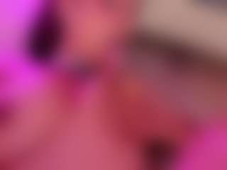 Live cam show with valenmoon1 - Spank Asian on Camsoda