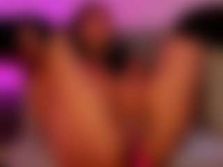 valenmoon1's Live Sex Cam Show
