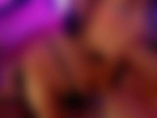 valenmoon1's Live Sex Cam Show