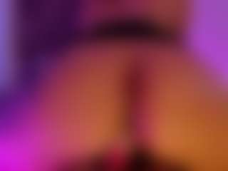 valenmoon1's Live Sex Cam Show