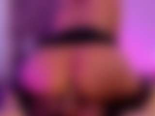 valenmoon1's Live Sex Cam Show