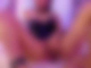 valenmoon1's Live Sex Cam Show