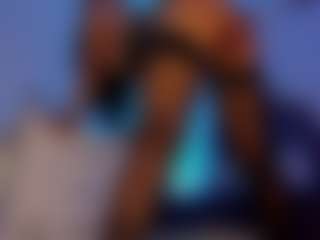 valenmoon1's Live Sex Cam Show