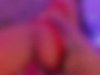 valenmoon1's Live Sex Cam Show