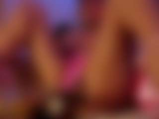 valenmoon1's Live Sex Cam Show