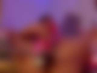 valenmoon1's Live Sex Cam Show