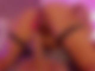 valenmoon1's Live Sex Cam Show