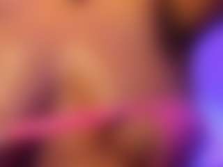 valenmoon1's Live Sex Cam Show