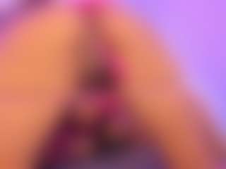valenmoon1's Live Sex Cam Show