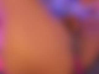 valenmoon1's Live Sex Cam Show