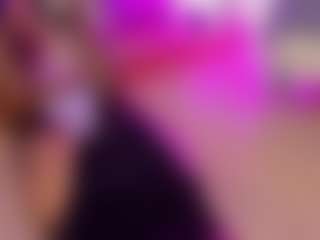Live cam show with valenmoon1 - Asian Public on hrnylive.com