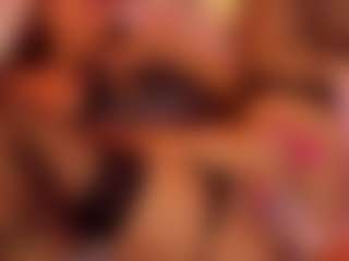 valenmoon1's Live Sex Cam Show