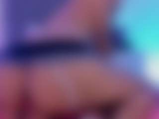 Live cam show with valenmoon1 - Ebony Squirt on slutload | colombia