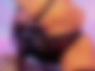 Live cam show with valenmoon1 - Ebony on Camsoda | colombia