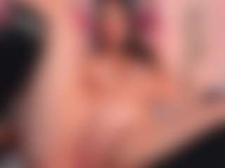 Live cam show with CamilaVenz - Lovense on CamClone