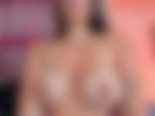 Live cam show with CamilaVenz - BBW on Dare Cams