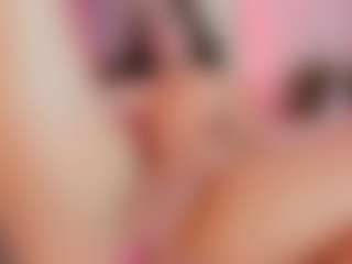 Live cam show with CamilaVenz - Brown Hair on CamClone