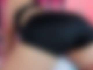 CamilaVenz's Live Sex Cam Show