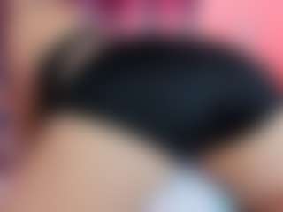 CamilaVenz's Live Sex Cam Show