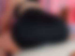 CamilaVenz's Live Sex Cam Show