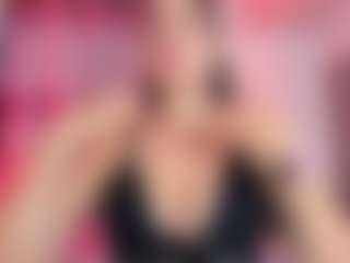 Live cam show with CamilaVenz - Shaved Pussy on Camsoda