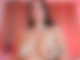 Live cam show with CamilaVenz - Shaved Pussy Latina on livesuperchat.net