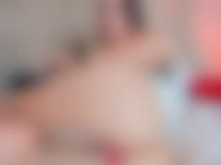 Live cam show with CamilaVenz - HD on Camsoda