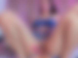 CamilaVenz's Live Sex Cam Show