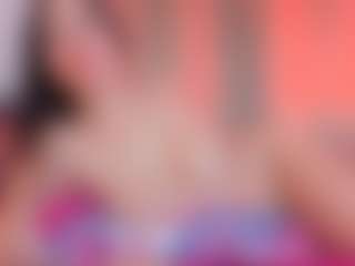 Live cam show with CamilaVenz - Tease on Camsoda