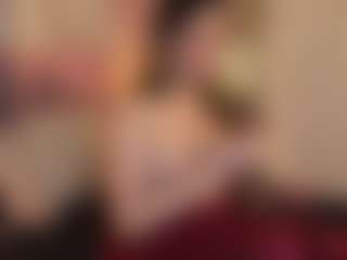 Live cam show with Destiny - Brown Eyes on Milfs Live