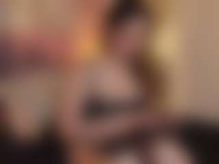 Live cam show with Destiny - Fetish on Camsoda