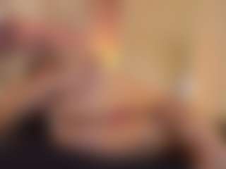 Live cam show with Destiny - Fetish on Milfs Live