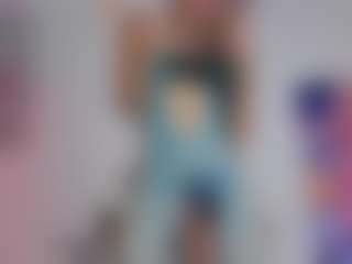 Live cam show with kataliinasmit - Dirty Talk on CamwithHer